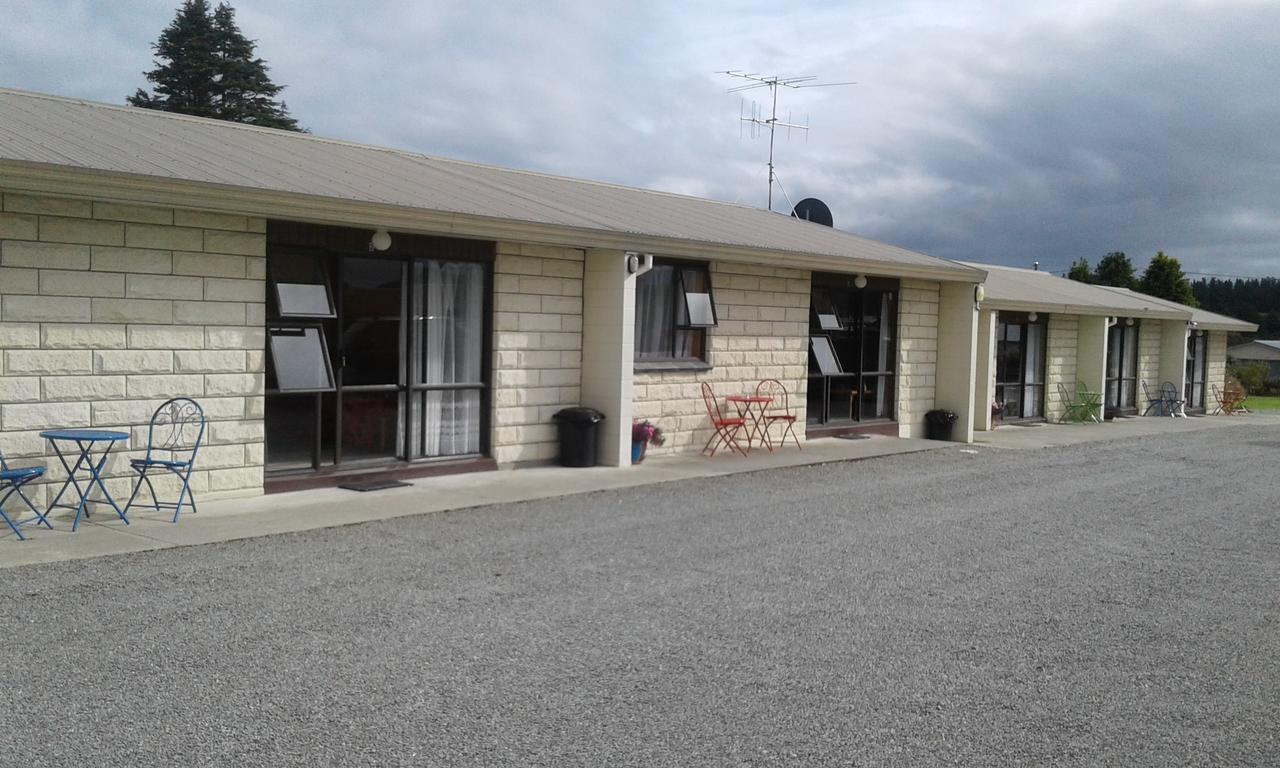 Moeraki Boulders Motel Hampden Buitenkant foto